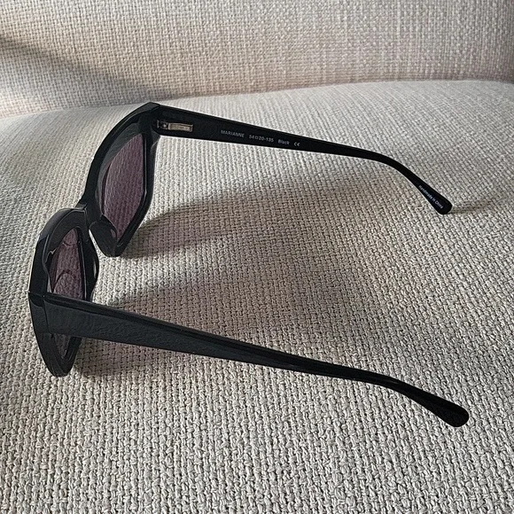 Johnny Was Marianne Sunglasses excellent condition.